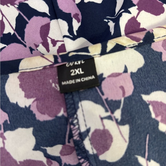 Curve Floral Dress - Picture 4 of 4